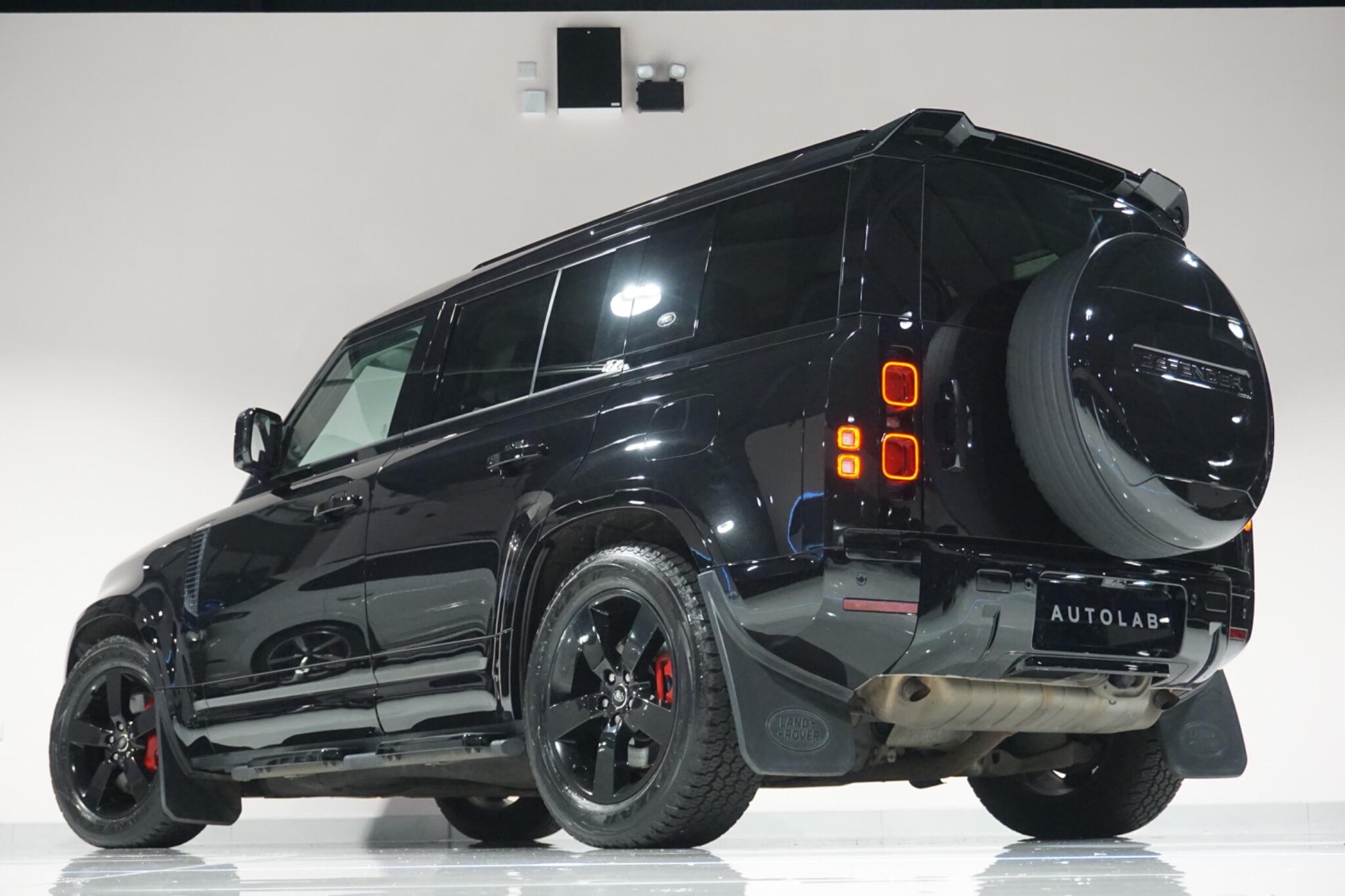 Land Rover Defender 110 2.0 P400e 15.4kWh XS Edition SUV 5dr Petrol Plug-in Hybrid Auto 4WD Euro 6 (s/s) (404 ps)